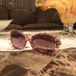 BRAND NEW Tory Burch sunglasses